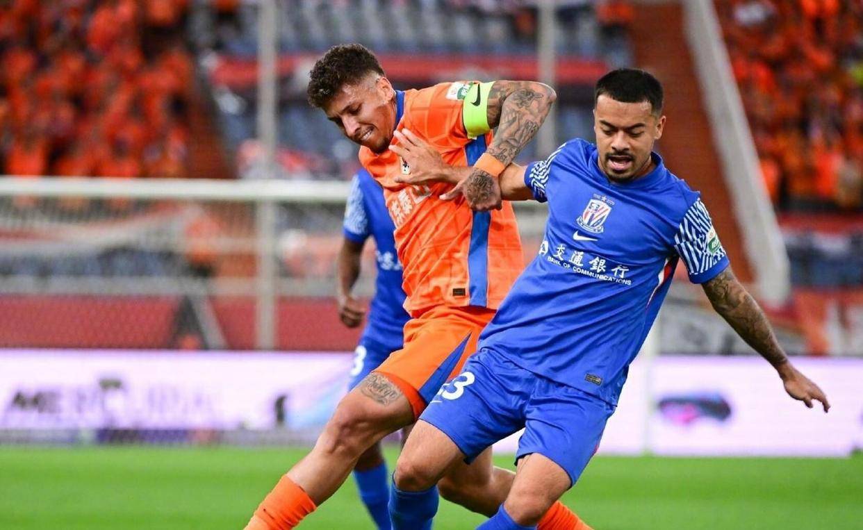 PG娱乐 -赛后体能课后，上海申花临场应变备战法国杯，话题不断，赛程密集仍需轮换 