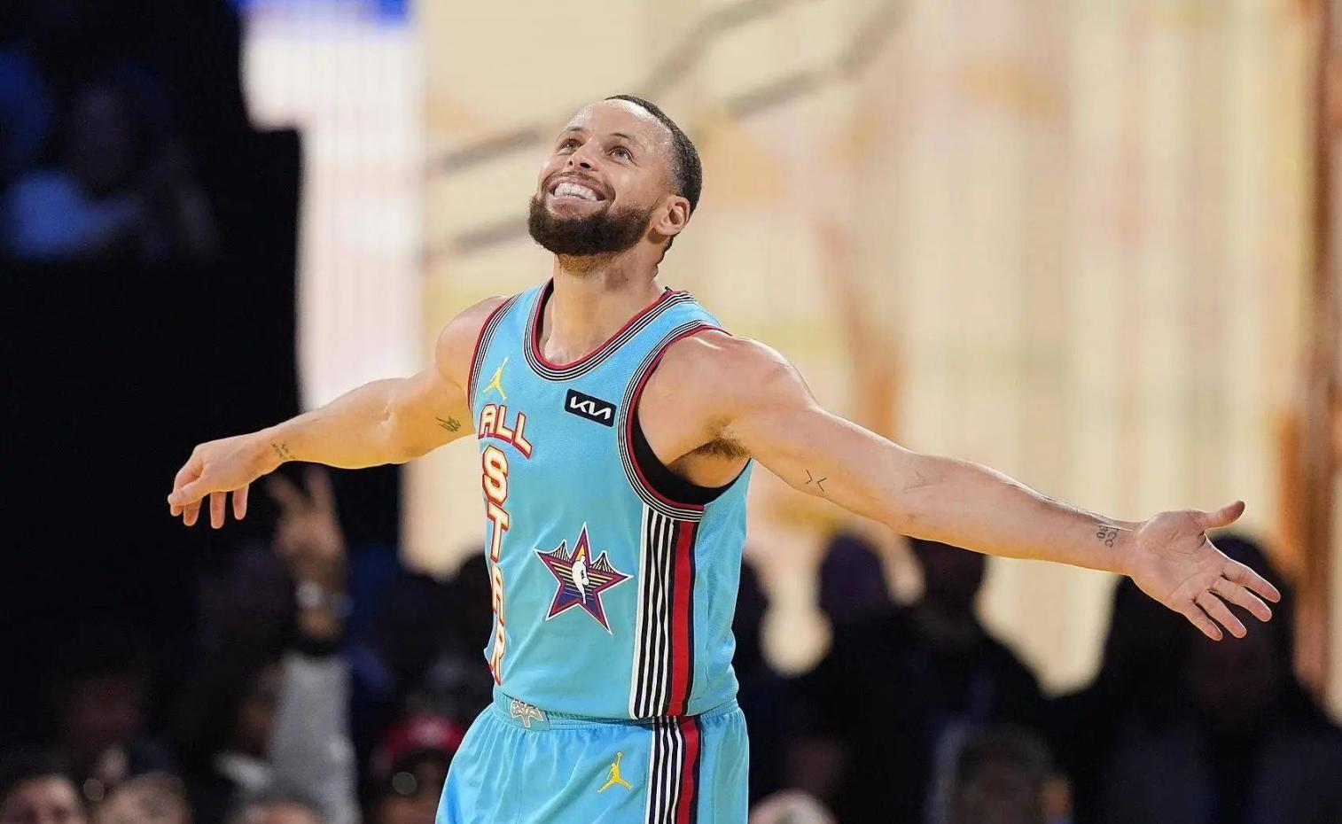 PG网站 -包含赛地聚焦——全明星赛赛前热度飙升；里昂调整名单；媒体盛赞；球队文化再被提及的词条