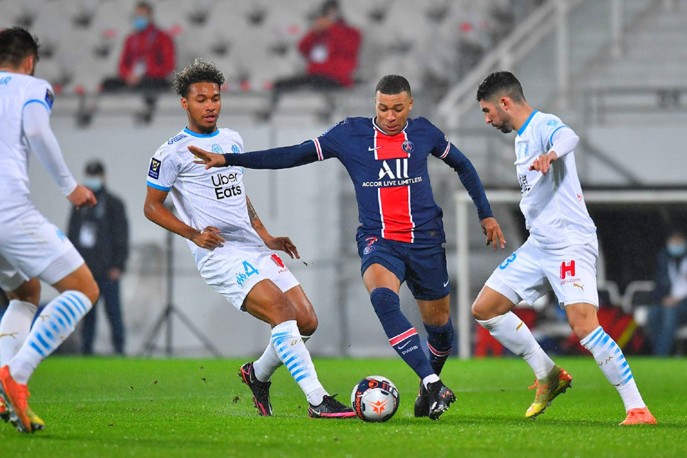 PG官网 -勇冠绿茵从瓦伦西亚开始笔趣阁