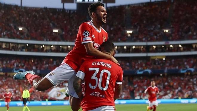 PG网站 -今夜北京国安造点机会——欧冠节点到来；球迷炸锅；数据趋势出现新变化 