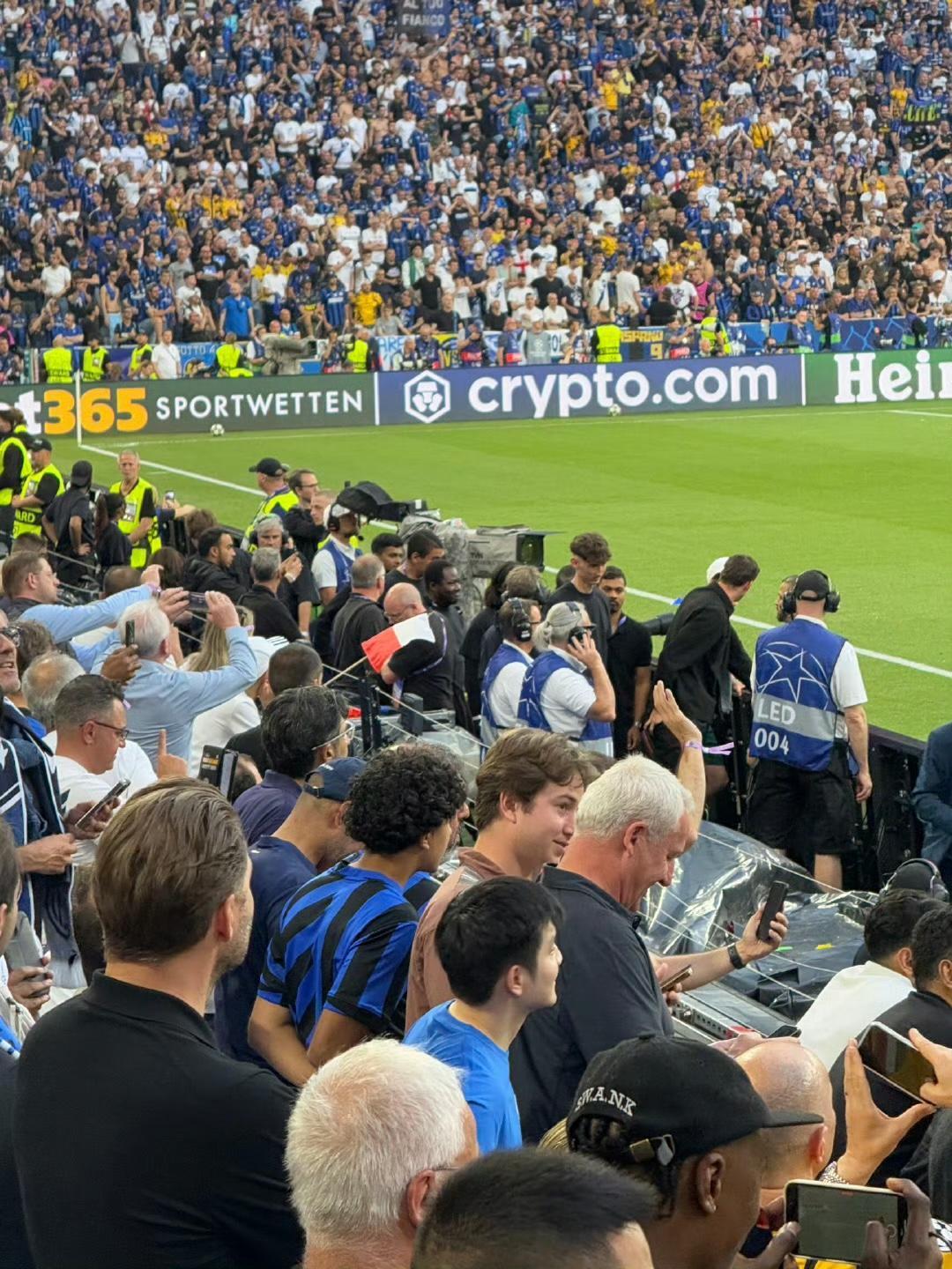 PG电子 -欧冠赛程吃紧；武汉三镇转会期止住颓势；球迷炸锅；控场能力受关注(欧冠联赛赛程时间表)